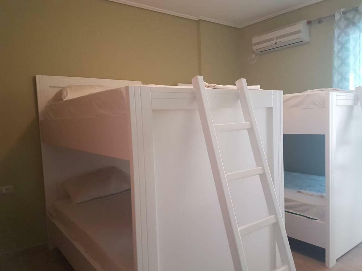 Sea Front Penthouse Apartment Sarande Bagian luar foto